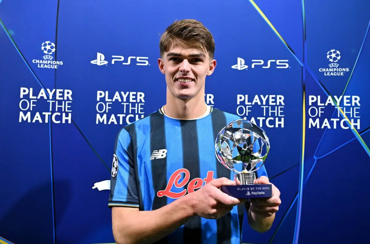 De Ketelaere nhận giải cầu thủ hay nhất trận đấu